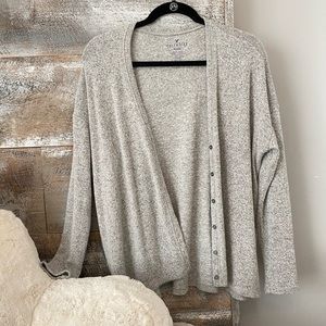 American Eagle soft cardigan